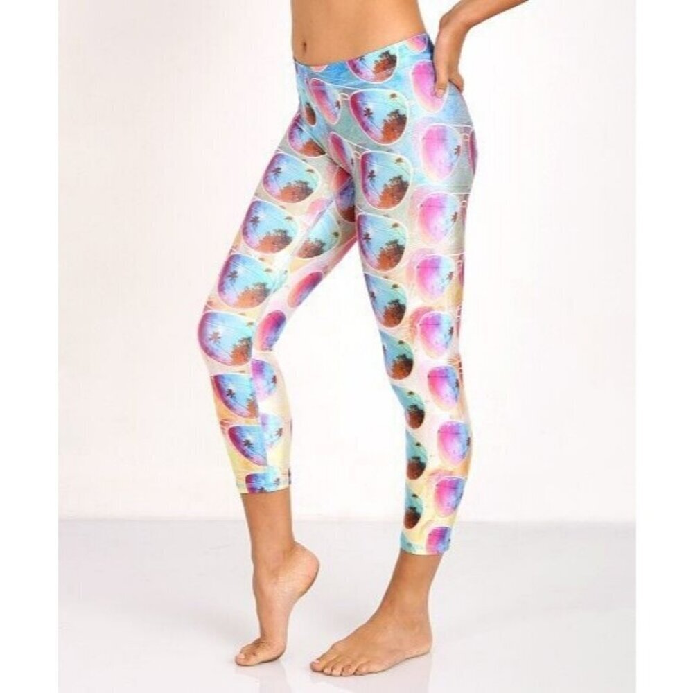Terez Women Sunnies sunglasses Y2K Capri Multicolor Size Medium summer leggings